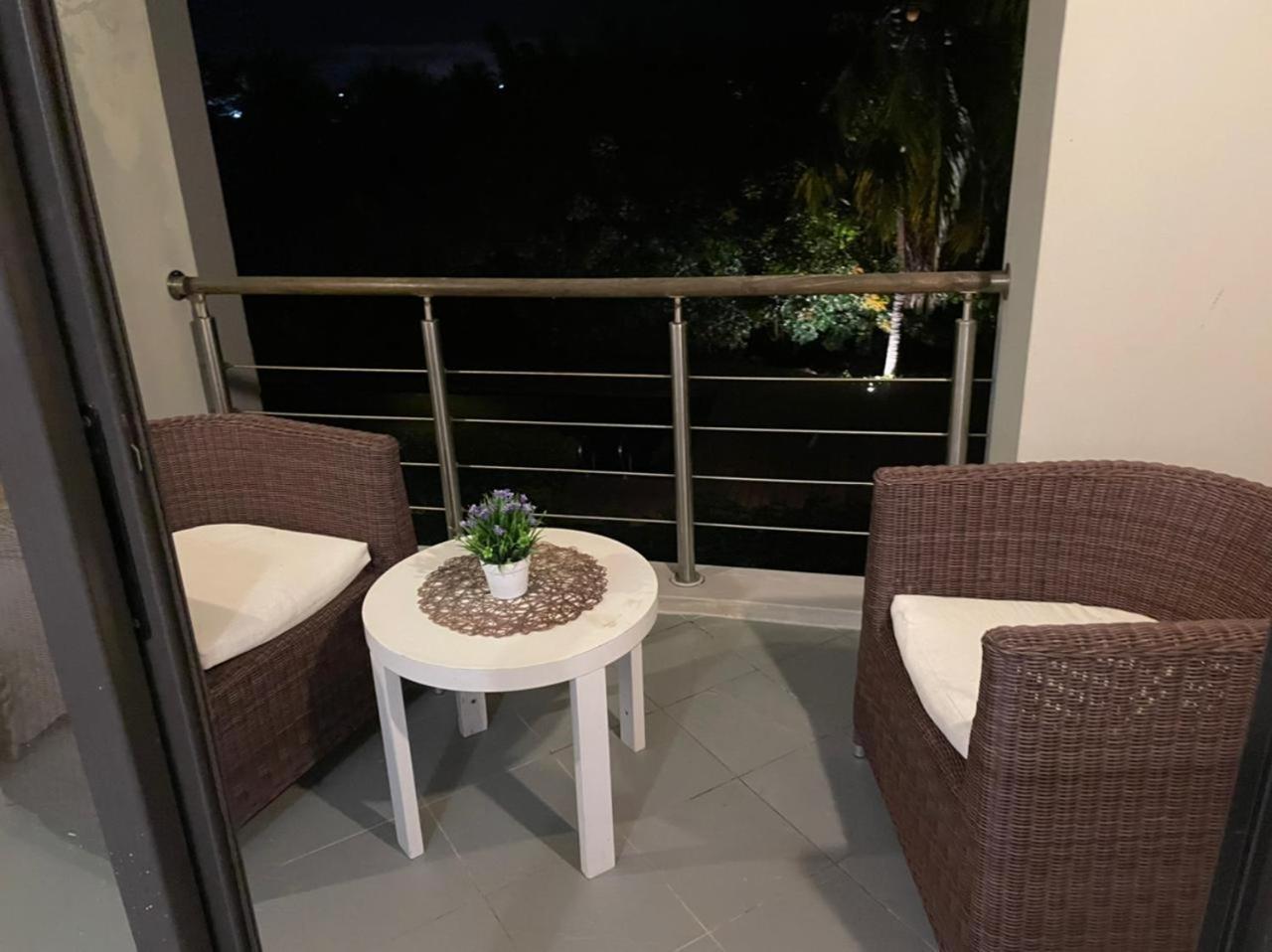 Cute Holiday Apartment In The Heart Of Grand Bay Ngoại thất bức ảnh